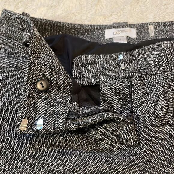 LOFT- “Marisa” Wool Silk Blend Low Rise Wide Leg Flare Cuffed Dress Pants Size 4 - Picture 8 of 9